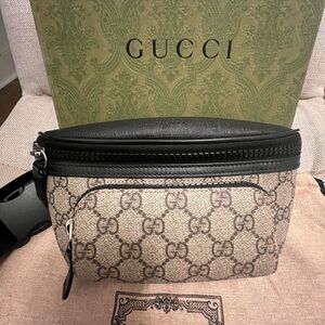 Gucci Supreme Belt Bag